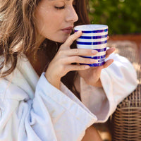 BLUE GROTTO Candela di Soia dipinta a mano - Acqua Marine & Sea Salt 200gr